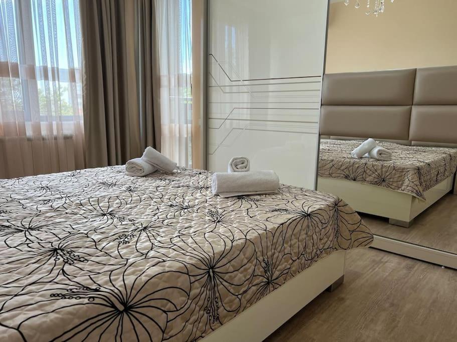 Cozy Apartment - Free Parking Plovdiv Extérieur photo